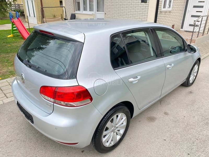 Volkswagen Golf 6 1.6 TDI/NAV/KAMERA