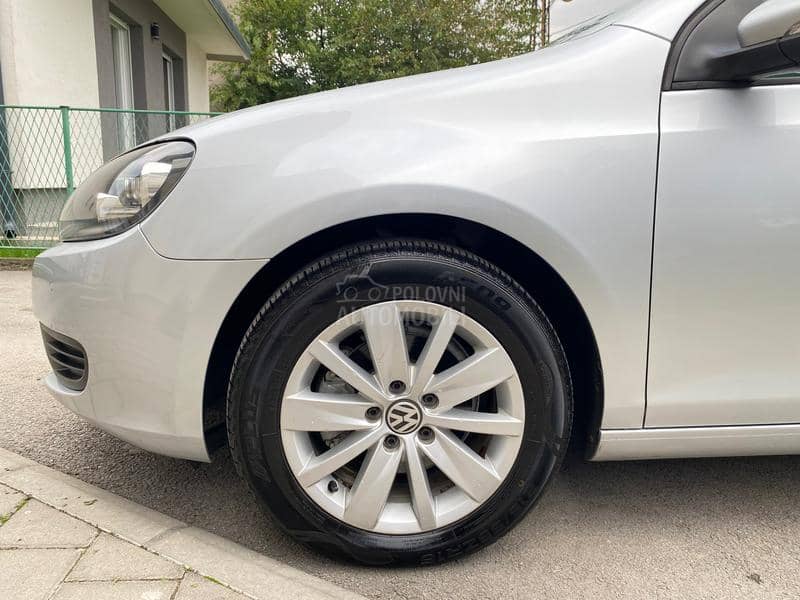 Volkswagen Golf 6 1.6 TDI/NAV/KAMERA