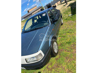 Volkswagen Passat B3 1.6