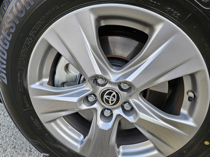 Toyota RAV 4 NOVO
