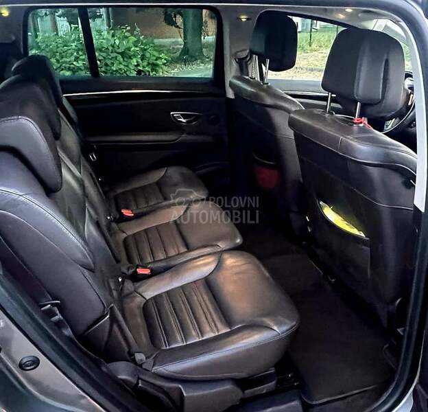 Renault Espace 1.6dci INITIALE