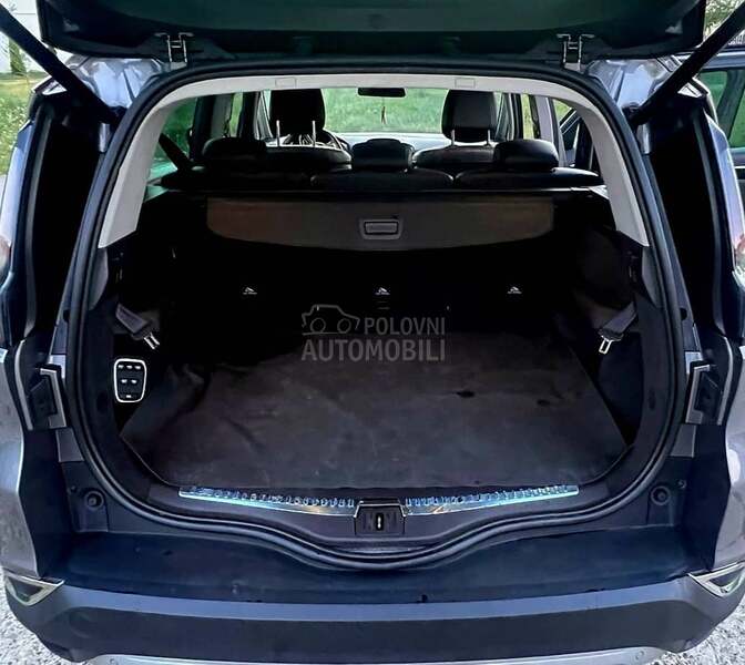 Renault Espace 1.6dci INITIALE
