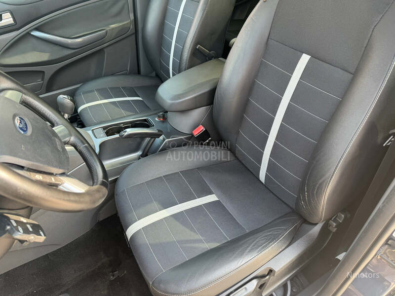 Ford Kuga 2.0tdci TITANIUM