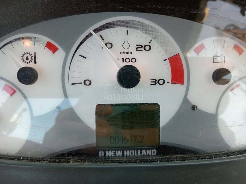 New Holland B110B