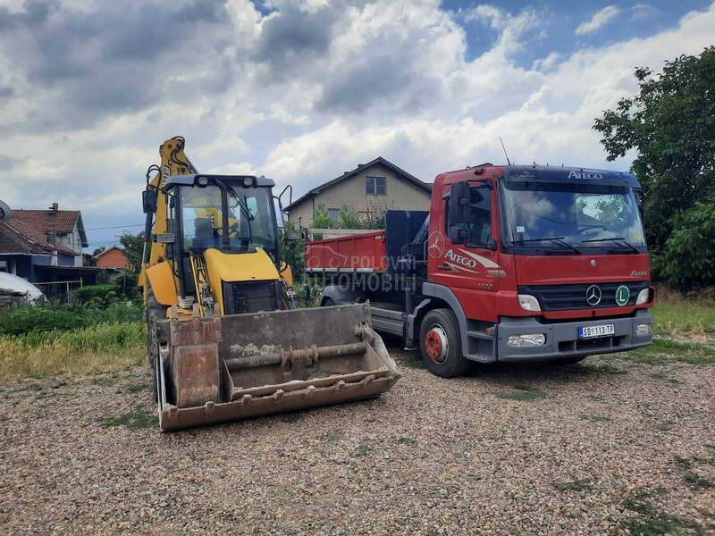 New Holland B110B