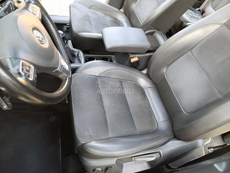Volkswagen Sharan 2.0 TDI/PAN/NAV/KOŽA