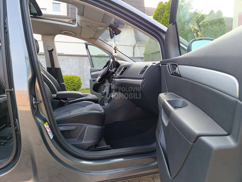 Volkswagen Sharan 2.0 TDI/PAN/NAV/KOŽA