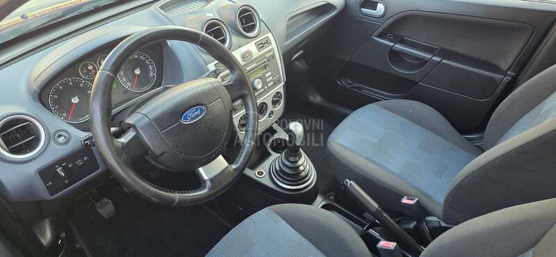 Ford Fiesta 1.4i Svajcarska
