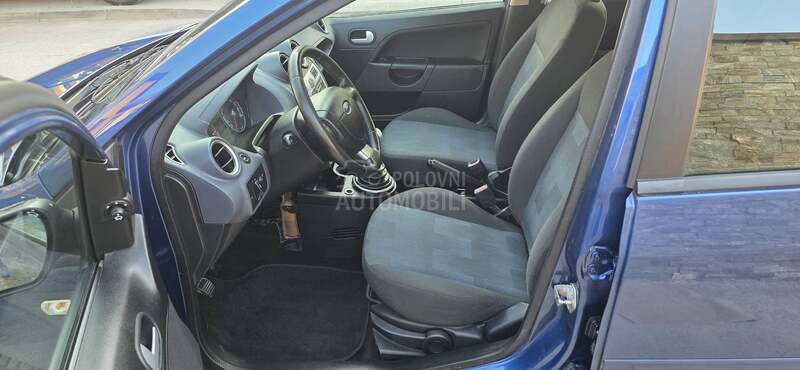 Ford Fiesta 1.4i Svajcarska