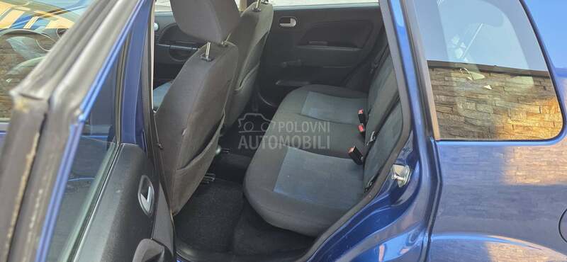 Ford Fiesta 1.4i Svajcarska