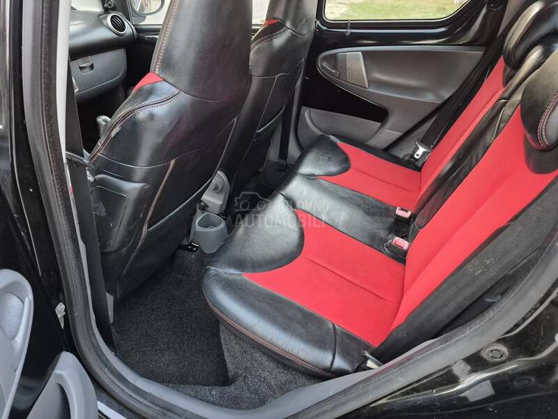 Toyota Aygo 1.0b