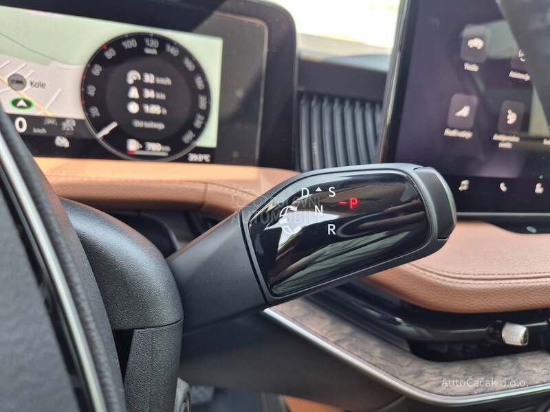 Škoda Superb 2.0 TSI LiK 4X4