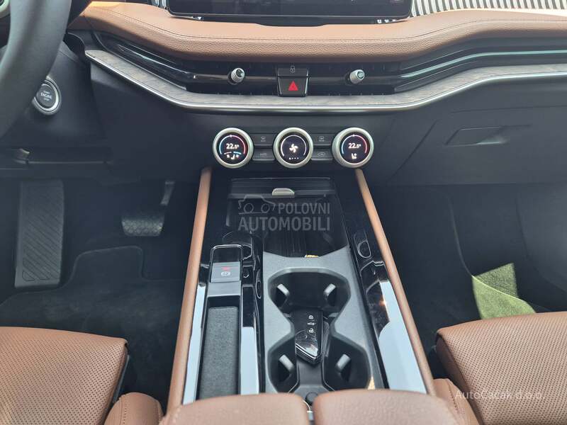Škoda Superb 2.0 TSI LiK 4X4