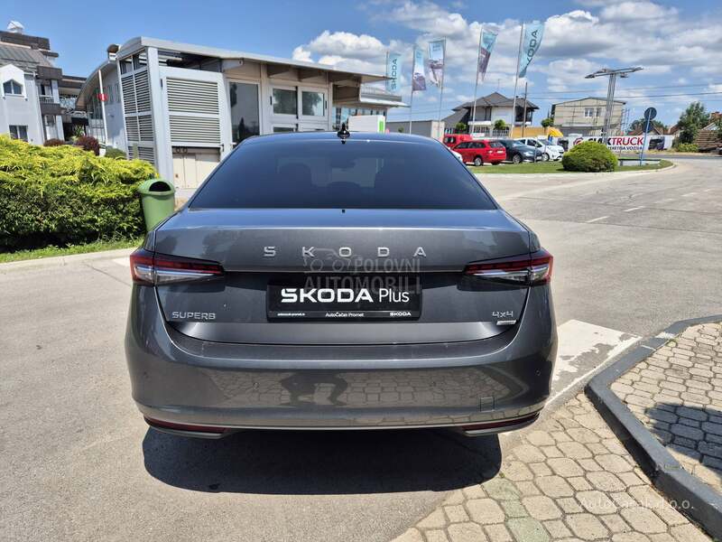 Škoda Superb 2.0 TSI LiK 4X4