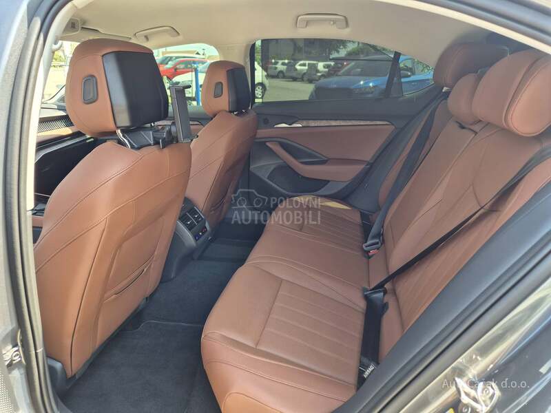 Škoda Superb 2.0 TSI LiK 4X4
