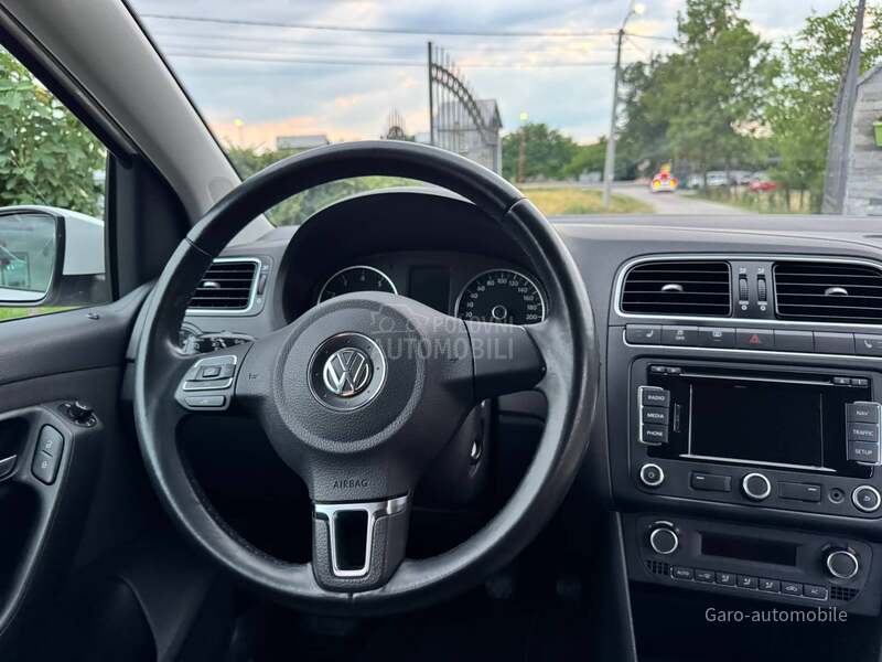 Volkswagen Polo 1.2TSI CH NOV