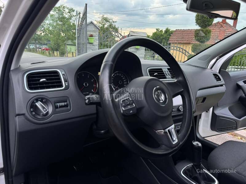 Volkswagen Polo 1.2TSI CH NOV