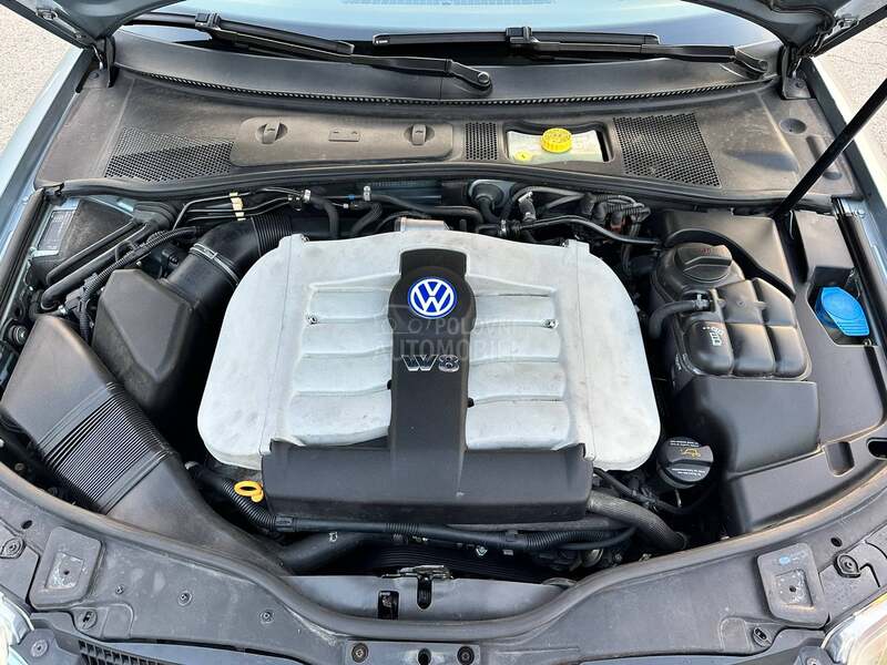 Volkswagen Passat B5.5 4.0 W8