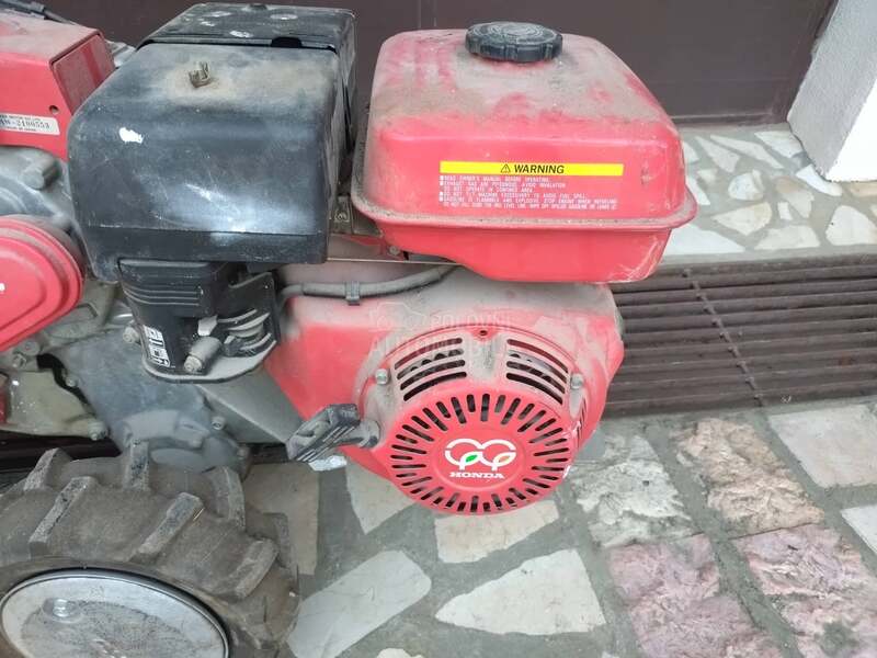 Honda FR 800