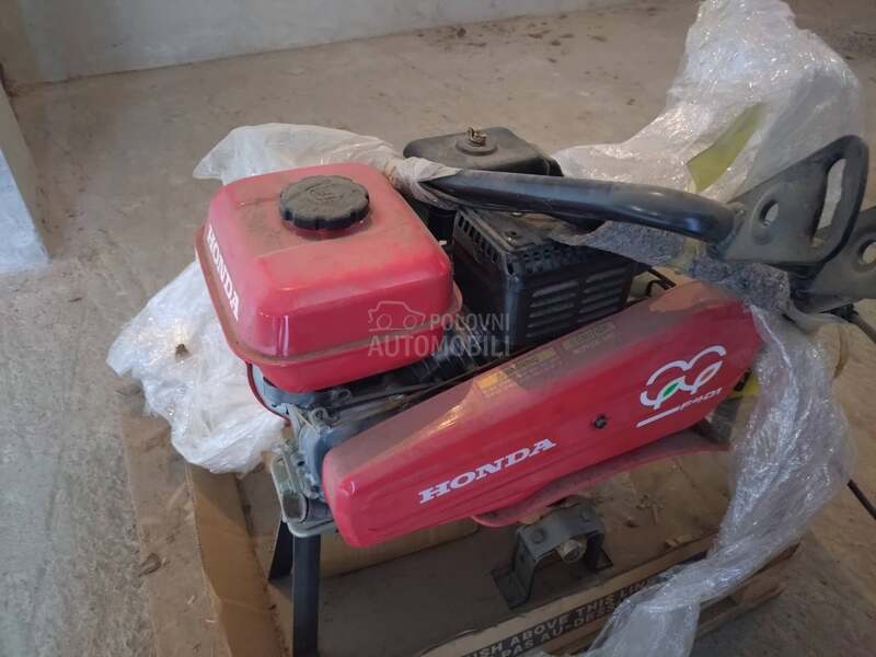 Honda FR 800