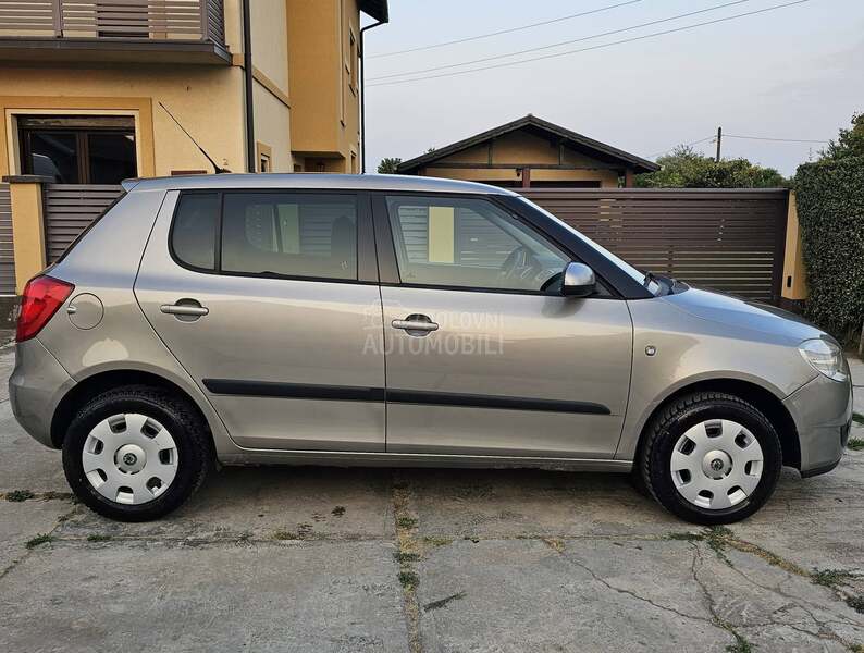Škoda Fabia //TOOP STANjE