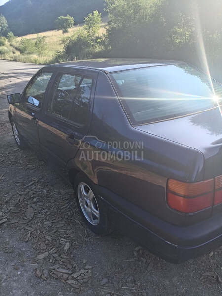 Volkswagen Vento 