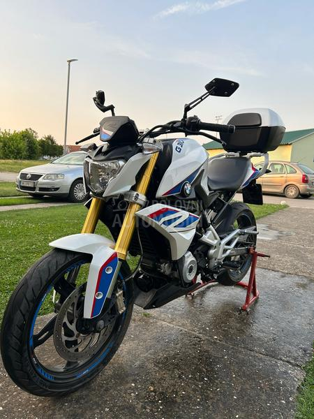 BMW g310r