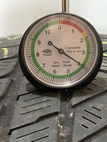 Pirelli 295/35 R21 Zimska