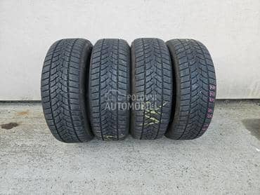 Dunlop 225/65 R17 Zimska