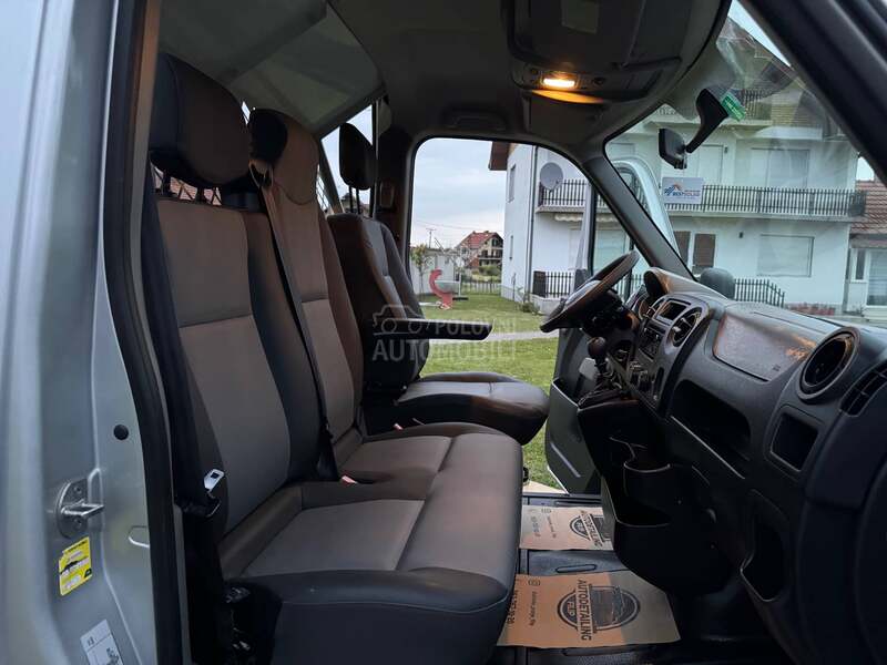 Opel Movano 