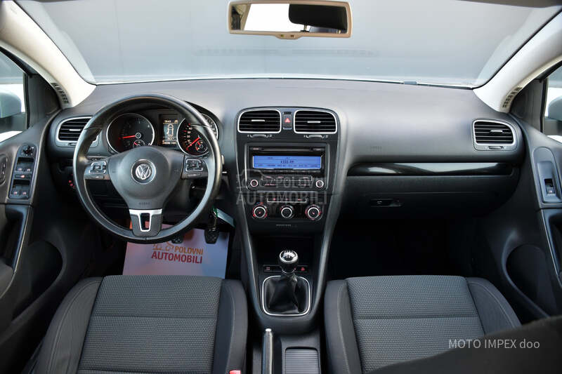 Volkswagen Golf 6 1.6 TDI/COMFORT/CH