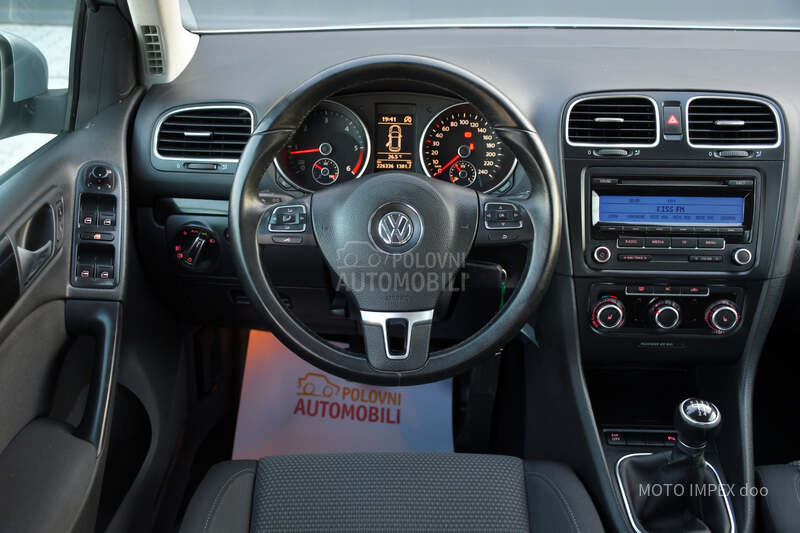 Volkswagen Golf 6 1.6 TDI/COMFORT/CH