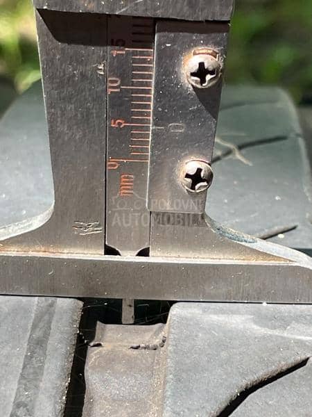 Continental 225/50 R17 Letnja