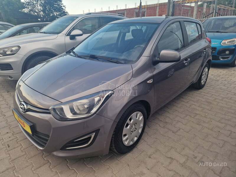 Hyundai i20 1.3B SVAJCARSKA