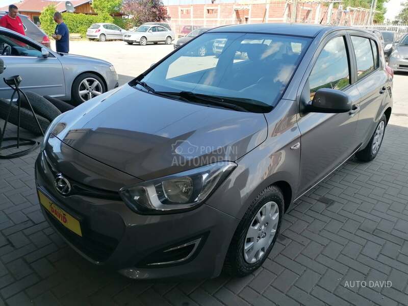 Hyundai i20 1.3B SVAJCARSKA