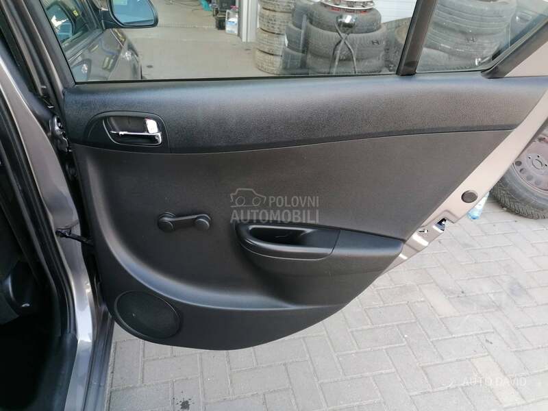 Hyundai i20 1.3B SVAJCARSKA