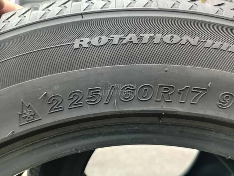 Goodride 225/60 R17 Zimska