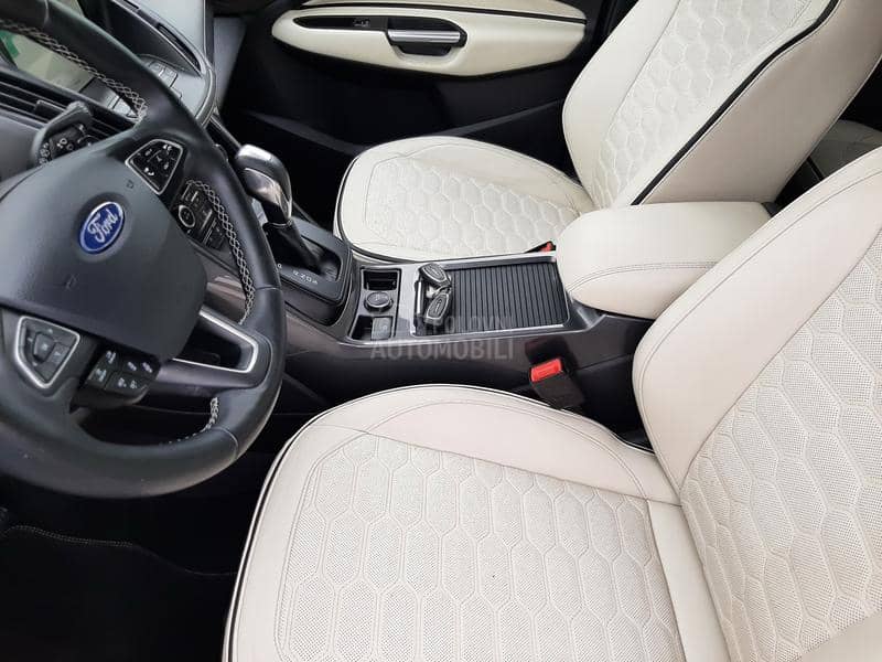 Ford Kuga AWD Vignale CH