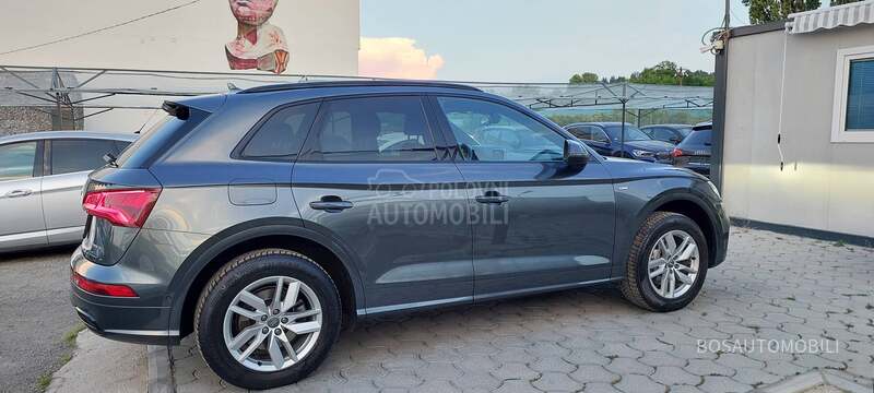 Audi Q5 2.0 tdi S line