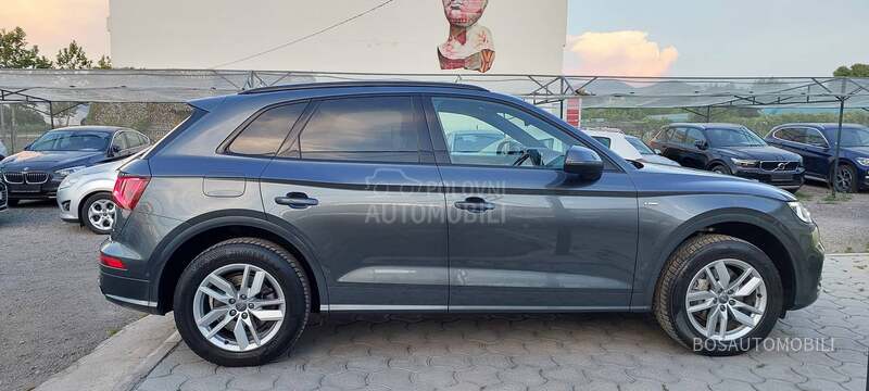 Audi Q5 2.0 tdi S line