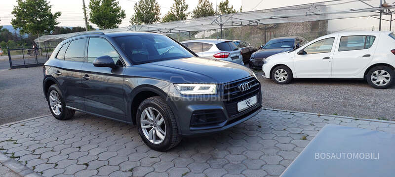 Audi Q5 2.0 tdi S line