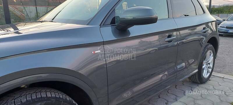 Audi Q5 2.0 tdi S line