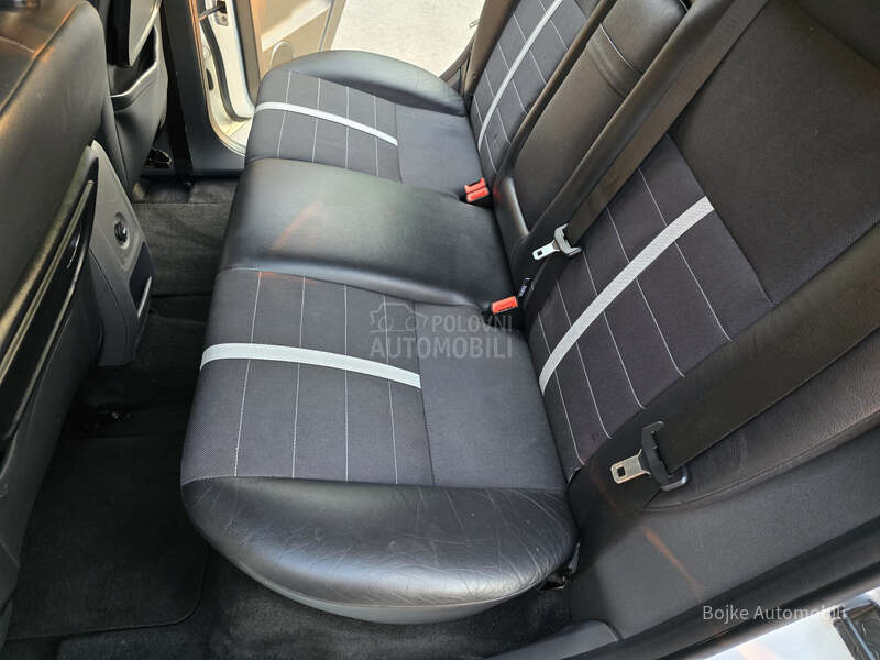 Ford Kuga 2.0TDCI TITANIUM