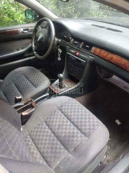 Audi A6 2.4