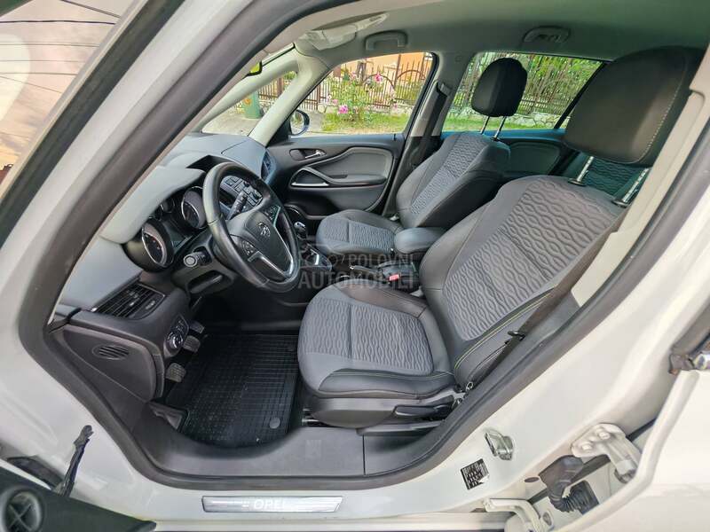 Opel Zafira 1.6 CNG COSMO