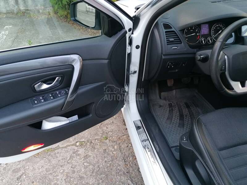 Renault Laguna 20. 16V