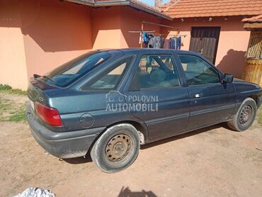 Ford Escort 
