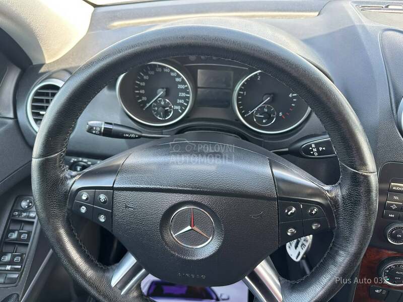 Mercedes Benz ML 320 N O V