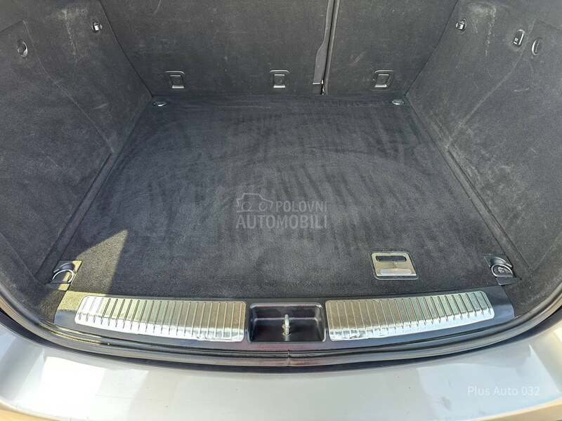 Mercedes Benz ML 320 N O V