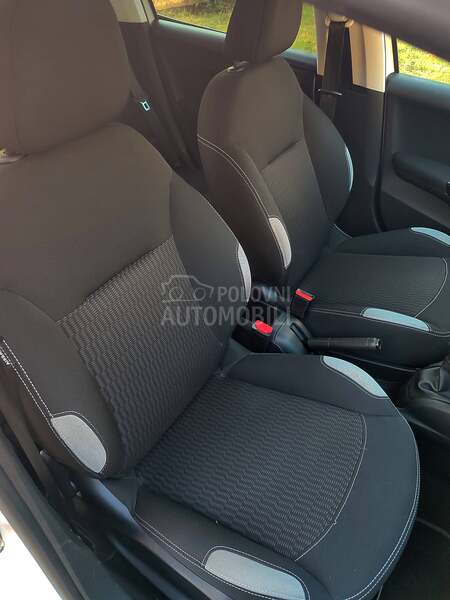 Peugeot 208 1.2 Style Švajcarska
